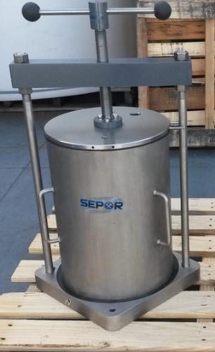 Laboratory Pressure Filter, 10 in. Diameter, 4.2 gallon, Carbon Steel