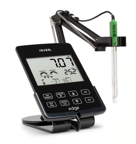 Multiparameter Meter, edge pH Kit with Electrode and Solutions, Hanna Instruments, HI2020-01