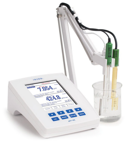 Multiparameter Meter, Benchtop Research Grade pH/mV & EC/TDS/Salinity/Resistivity with Electrodes, ATC and Extended Range, Hanna Instruments, HI5521-01