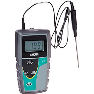 Oakton pH 6+ Handheld Meter withATC Probe, Rubber Boot, & Batteries, Cole Parmer Instrument Co. WD-35613-20