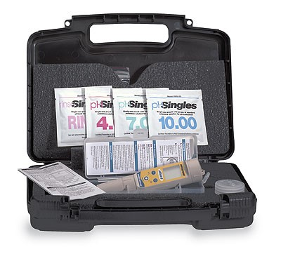 OAKTON pH Testr 30 Calibration Kit, Includes Tester, Two Single-Use Pouches each of pH 4.01, pH 7.00, pH 10.00, and Rinse Solution; One Sample Jar, Manual, and Sturdy Carrying Case, Cole-Parmer Instrument Company, WD-35634-90