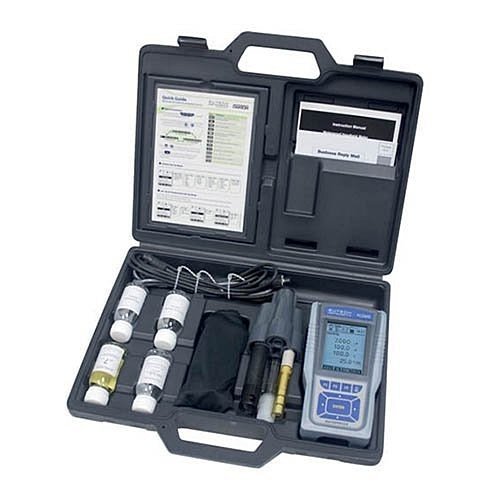 Oakton Waterproof PCD 650 Multiparameter Meter Kit, Cole Parmer Instruments Co. WD-35434-70