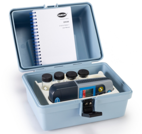 DR300 Pocket Colorimeter, Iron FerroVer with Case, HACH, LPV445.97.22110