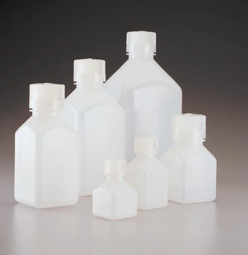 Nalgene Square HDPE Graduated Bottles with 38-430 mm Polypropylene Closure, 125 mL, 250/CS, Thermo Scientific, 312018-0125