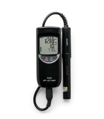 pH/EC/TDS Low Range Portable Waterproof Multiparameter Meter with 3-in-1 Electrode, Solutions, and Case