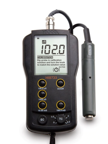 Conductivity (EC) Meter Multi-range Portable, with 4-Ring Probe and Automatic Temperature Compensation, Hanna Instruments, HI8733