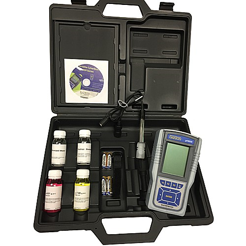 Oakton pH 600 Waterproof Handheld Meter Kit, with Probe, Batteries, Rubber Boot and Carrying Case, Cole Parmer Instrument Co., WD-35418-70