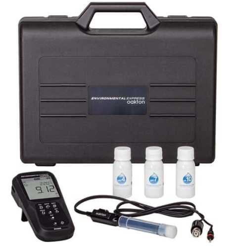 Oakton PH250 Waterproof pH and ORP Handheld Meter Kit, Cole-Parmer, 35660-10