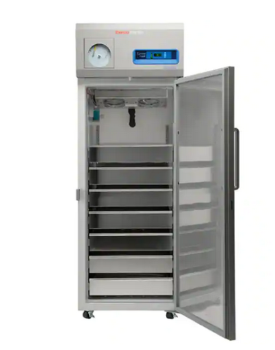 TSX Series High-Performance Auto Defrost Freezer, -30 degrees C. 827 L (30 cu.ft.), 115 V, 60 Hz, TSX3030FA