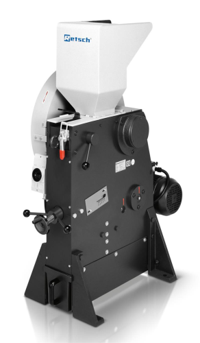 Retsch Jaw Crusher BB 200 with Manganese Steel Breaking Jaws and Stainless Steel wearing Plates, 220 V 60 Hz, Verder Scientific, 20.053.0012