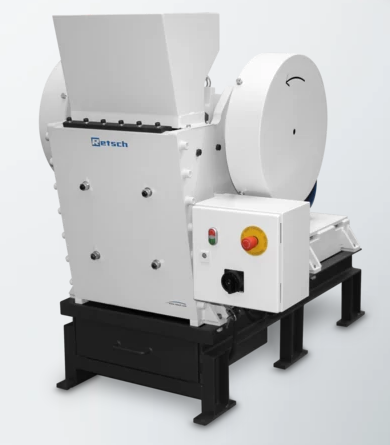 BB 600 XL Jaw Crusher, <350 x 170 mm Feed, Down to <6 mm Final, Used for Rapid, Effective Crushing and Pre-Crushing of Medium-Hard, Hard, Brittle and Tough Materials, Manganese Steel Breaking Jaws and Hardened Steel Wearing Plates