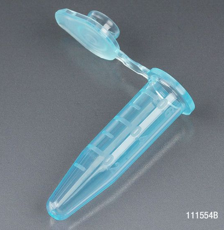 Microcentrifuge Tube, 1.5 mL, Polypropylene, Attached Snap Cap, Graduated, Blue, Certified, Stand Up Zipper Closure Bag, Non-Sterile, 10000/CS, Globe Scientific, 111564B